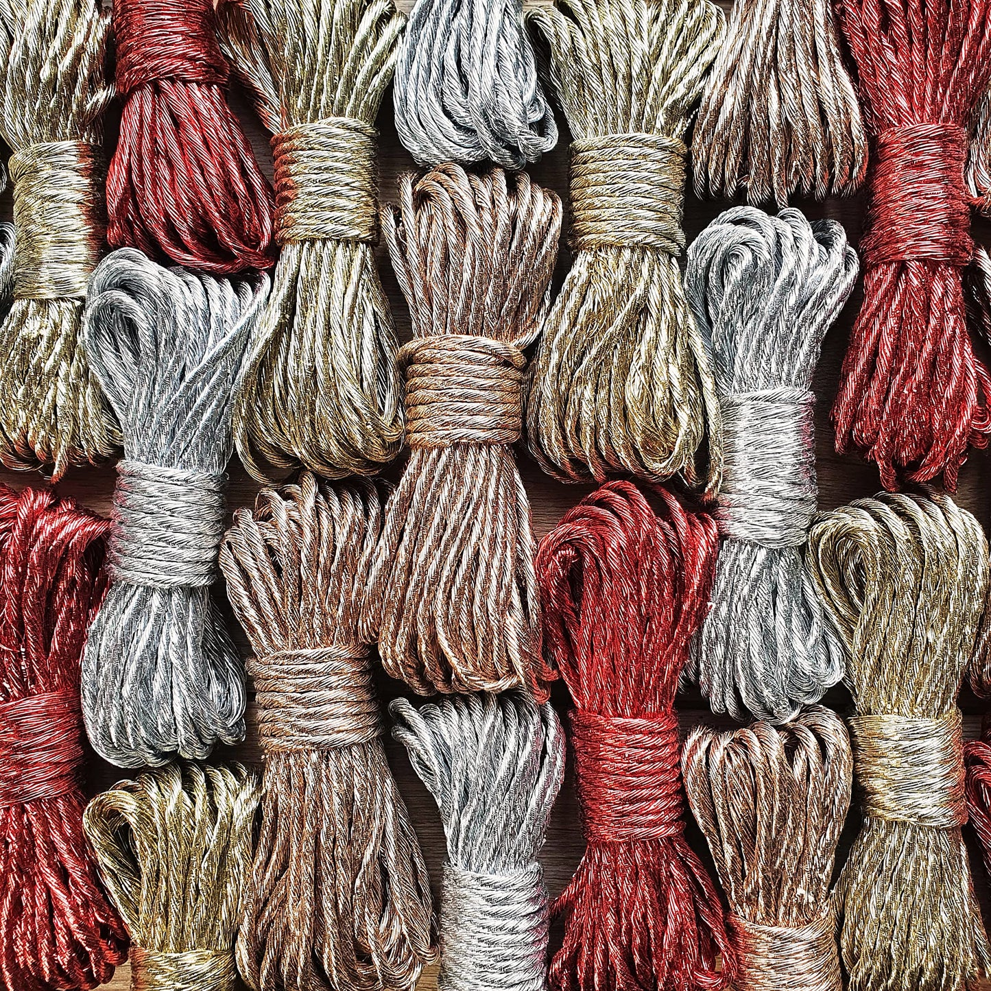 Cuerda peinada 3 mm Bobbiny - Metalizada (50 metros)